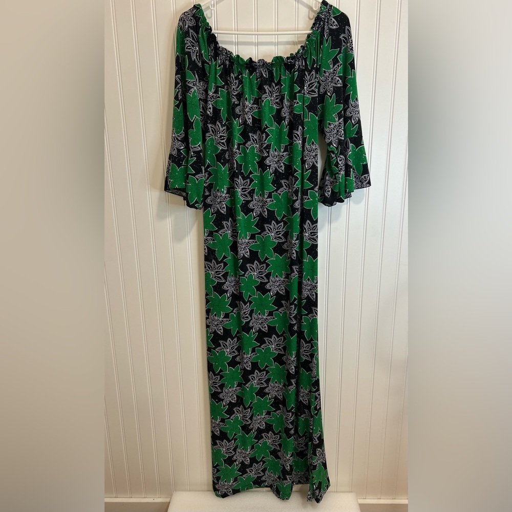 Elegant Floral Long Sleeve Dress in Black and Green floral .